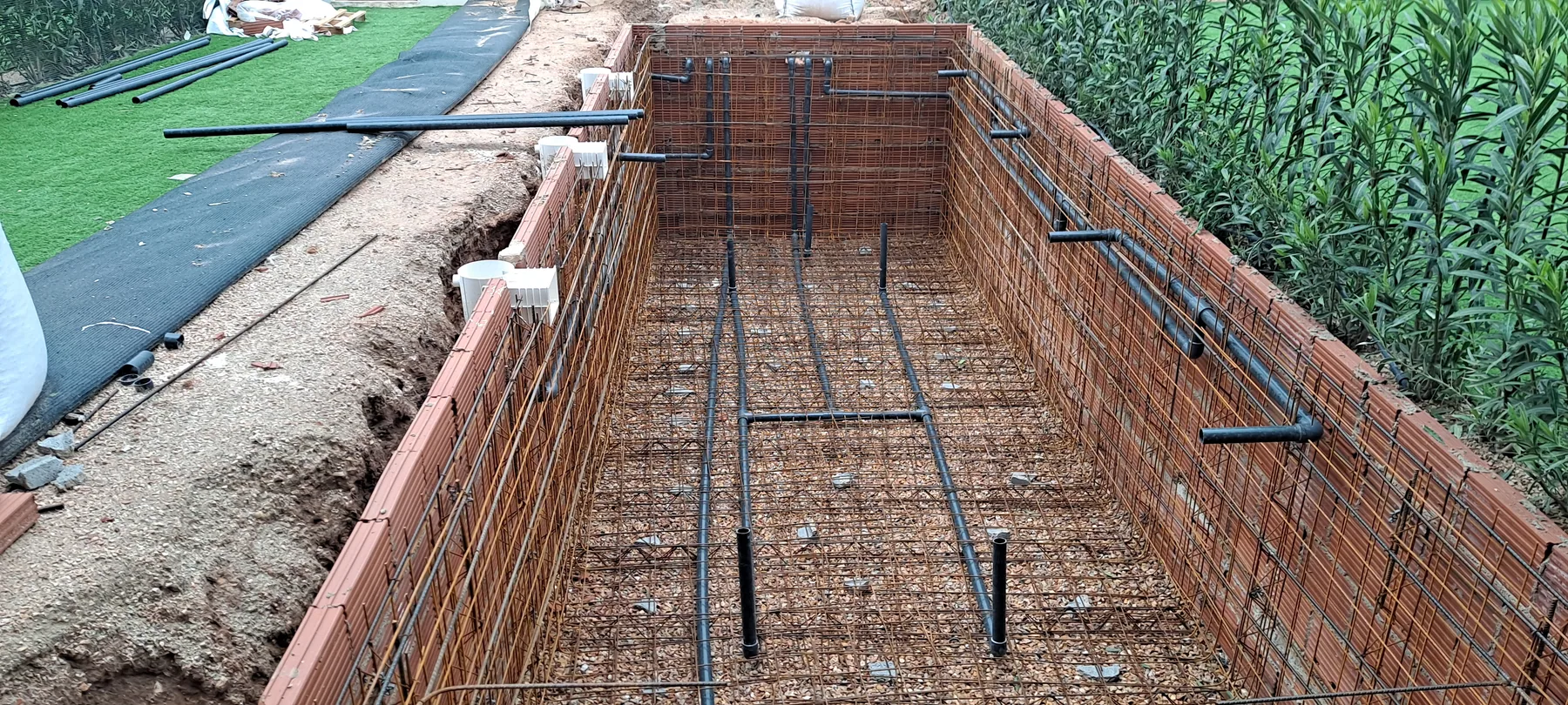 Armado estructural del vaso de una piscina